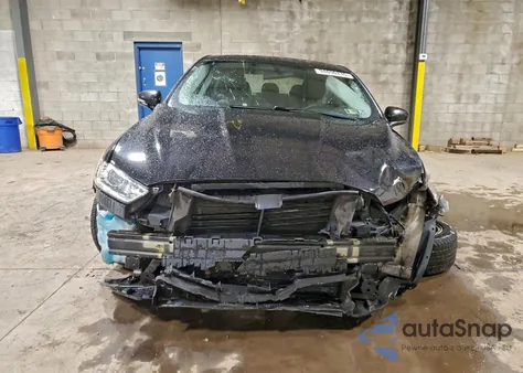 2016 Ford Fusion S Hybrid from USA, damaged, VIN 3FA6P0UU7GR126245
